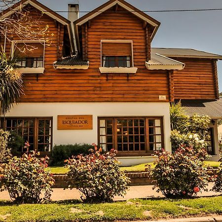 Hosteria Hostal Del Esquiador San Martin de los Andes Exterior photo