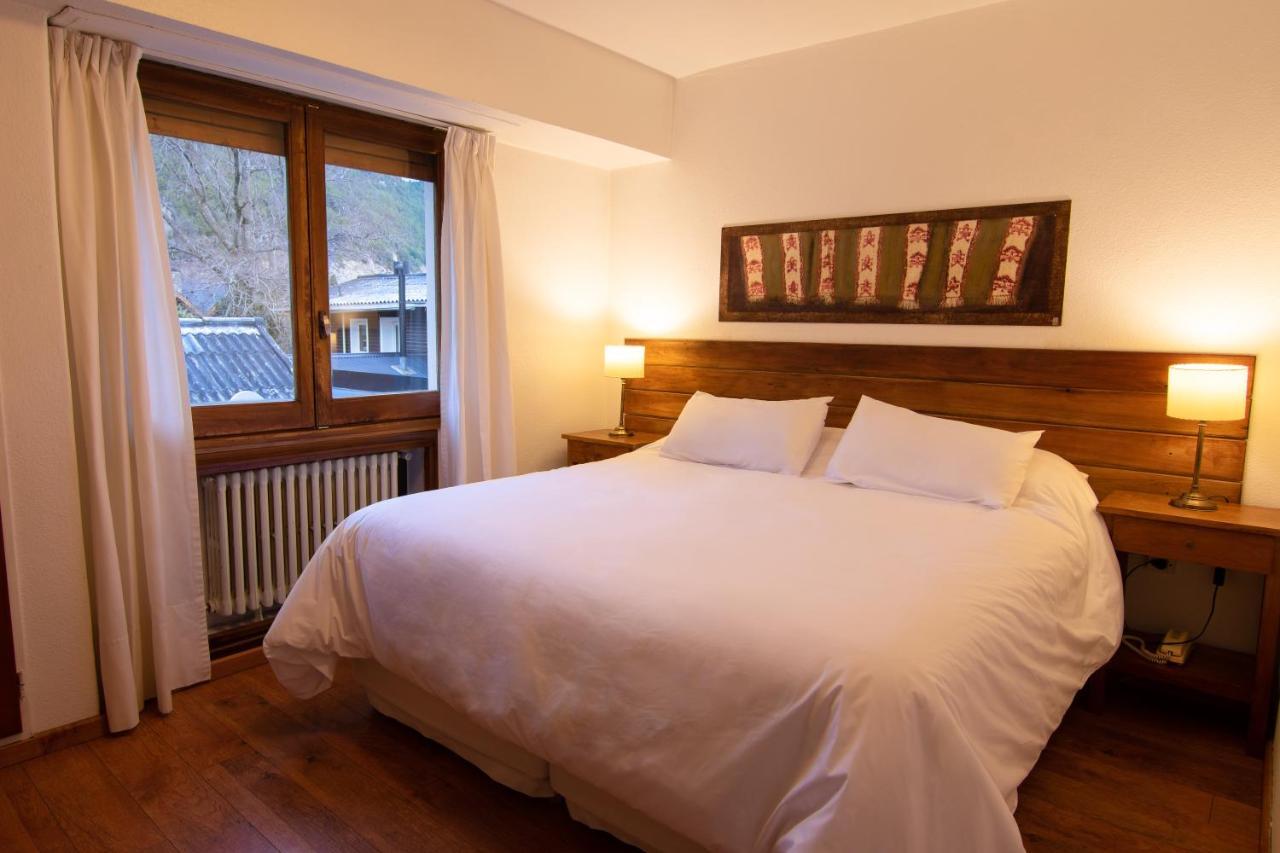 Hosteria Hostal Del Esquiador San Martin de los Andes Exterior photo